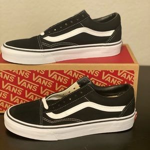 NIB Women’s Old Skool Vans